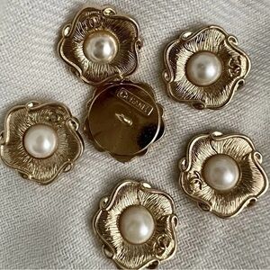 CC Chanel Style(Set Of 6) 20mm🍾gold/FauxPearl/Stamped /beautiful Buttons